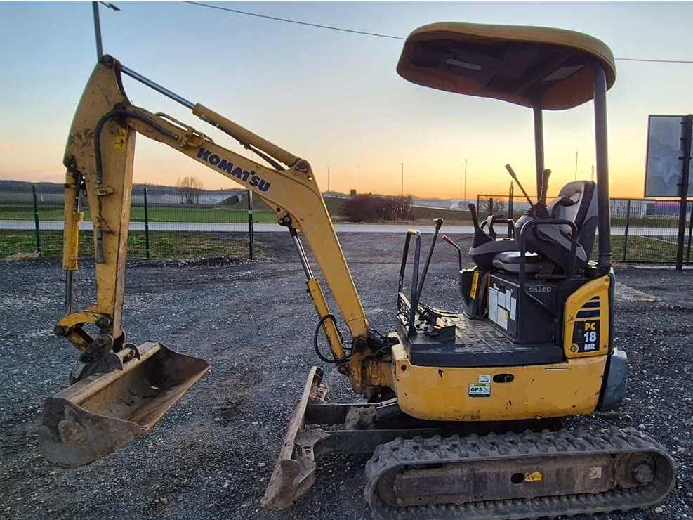 Komatsu PC18MR-2 - Mini ekskavatorius: foto 1 Komatsu PC18MR-2 - Mini ekskavatorius: foto 1