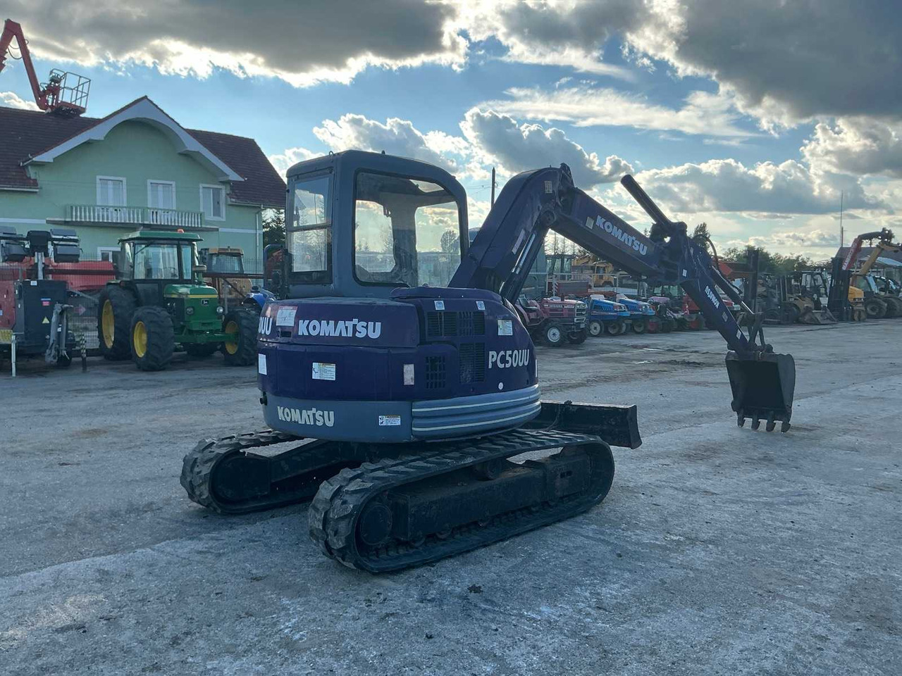 Komatsu PC50 UU-2 - Mini ekskavatorius: foto 1 Komatsu PC50 UU-2 - Mini ekskavatorius: foto 1