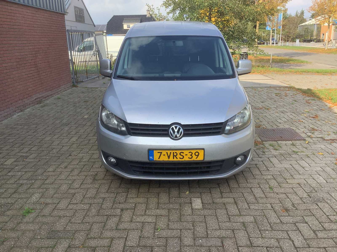 2011 VOLKSWAGEN CADDY 1.6 TDI BMT COMMERCIAL VEHICLE - Komercinis automobilis: foto 2 2011 VOLKSWAGEN CADDY 1.6 TDI BMT COMMERCIAL VEHICLE - Komercinis automobilis: foto 2