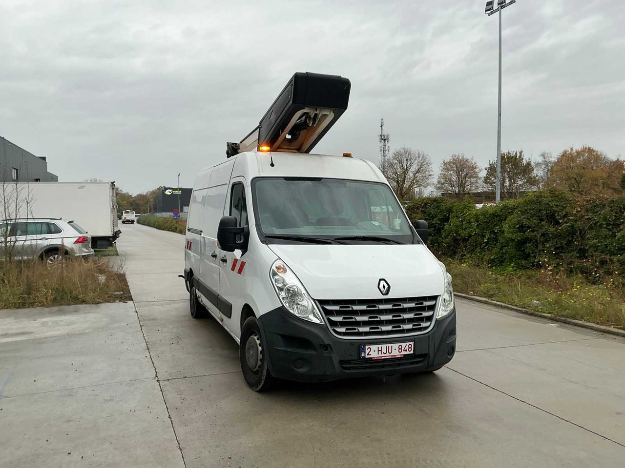 2013 RENAULT MASTER LIGHT TRUCK WITH AERIAL WORK PLATFORM - Komercinis automobilis: foto 3 2013 RENAULT MASTER LIGHT TRUCK WITH AERIAL WORK PLATFORM - Komercinis automobilis: foto 3