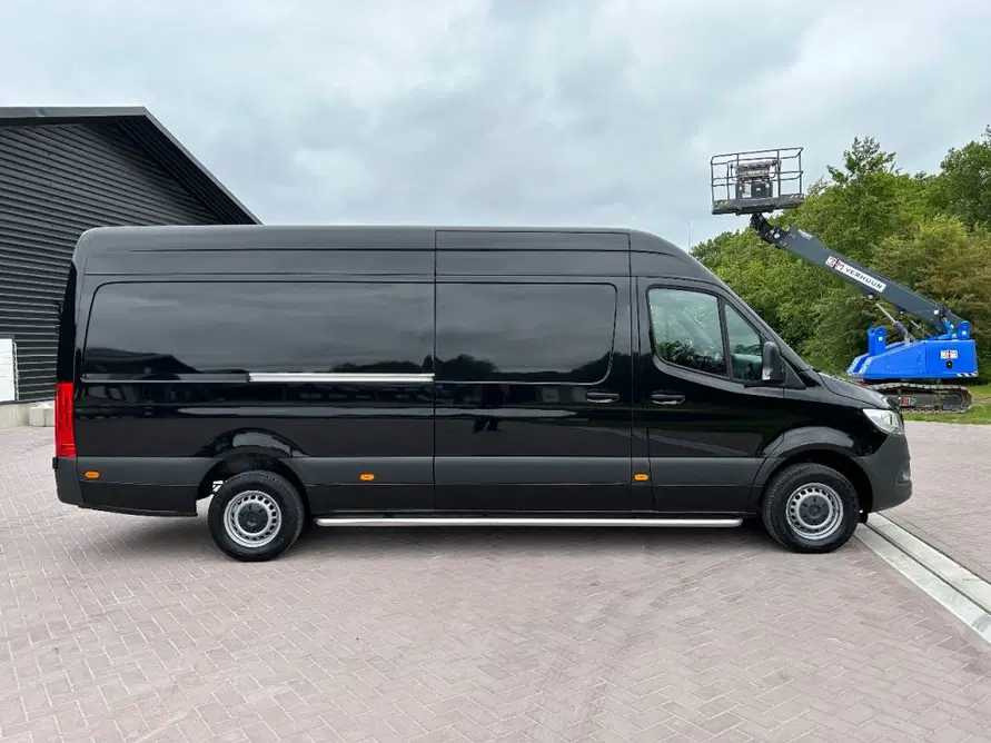 2020 MERCEDES-BENZ SPRINTER 319 COMMERCIAL VEHICLE - Komercinis automobilis: foto 4 2020 MERCEDES-BENZ SPRINTER 319 COMMERCIAL VEHICLE - Komercinis automobilis: foto 4