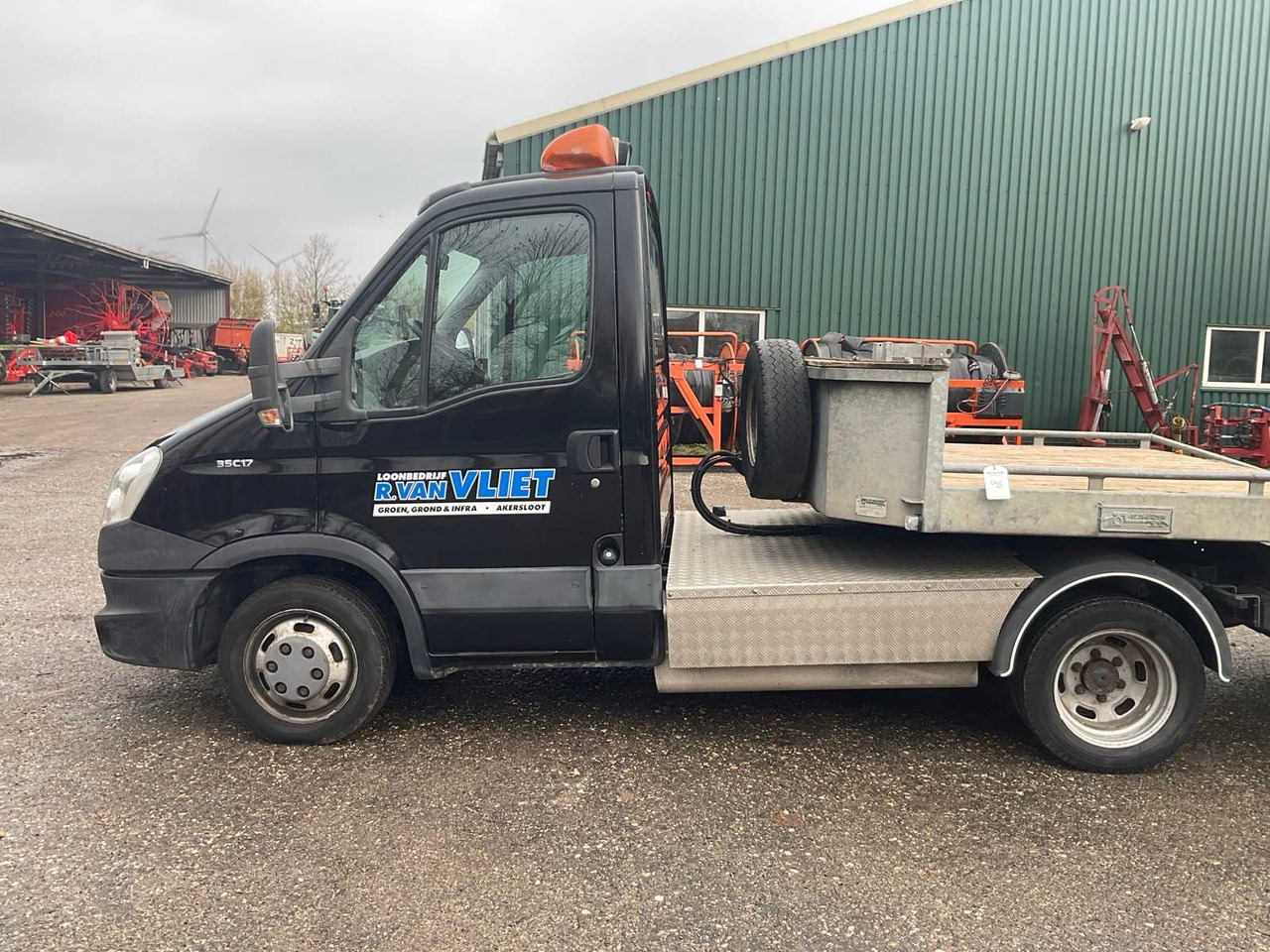 IVECO - DAILY - 35C17 300 - COMMERCIAL VEHICLE - Komercinis automobilis: foto 4 IVECO - DAILY - 35C17 300 - COMMERCIAL VEHICLE - Komercinis automobilis: foto 4