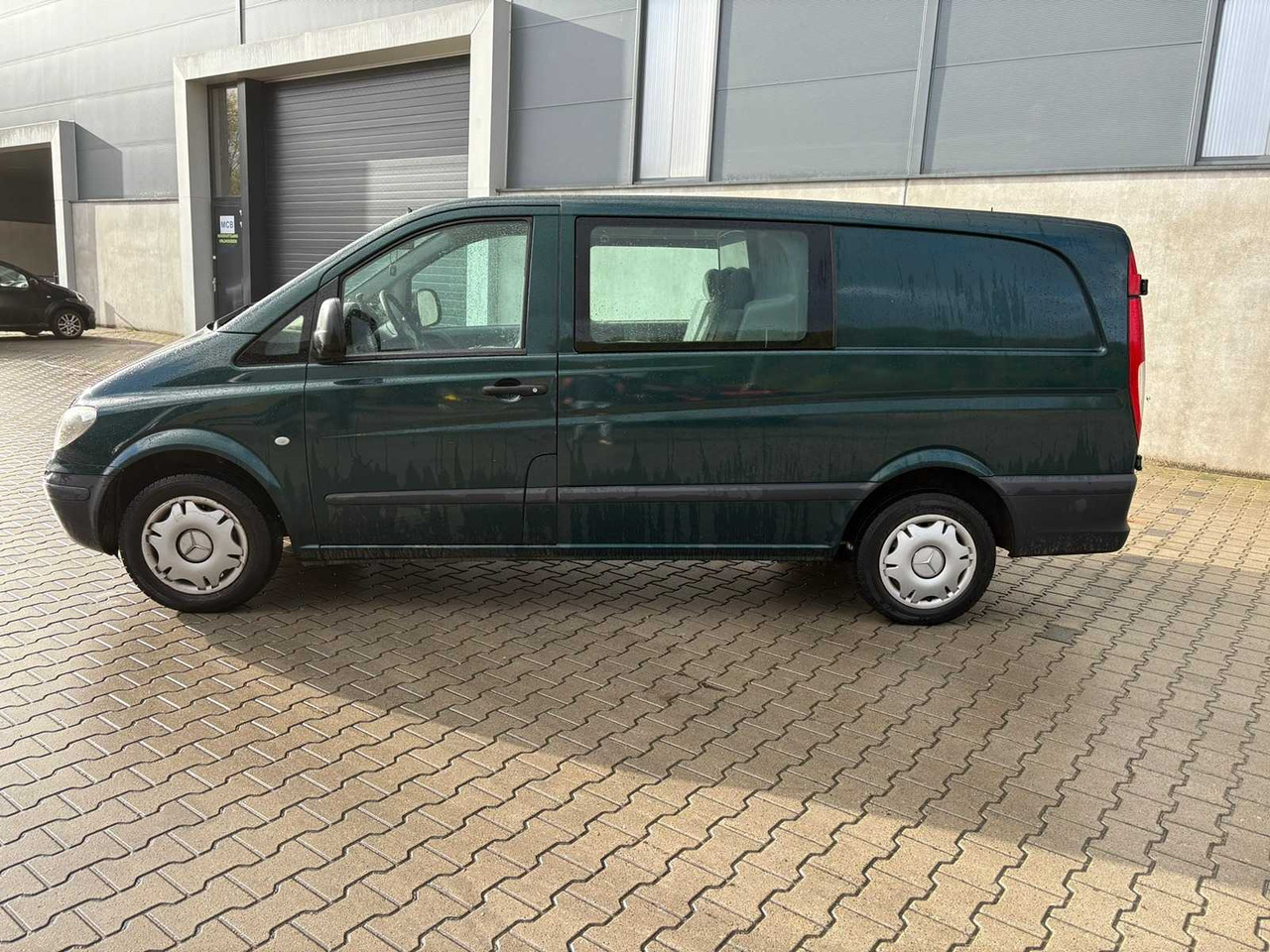 MERCEDES-BENZ - VITO - 111 CDI 320 L.DC LUX - COMMERCIAL VEHICLE - Komercinis automobilis: foto 2 MERCEDES-BENZ - VITO - 111 CDI 320 L.DC LUX - COMMERCIAL VEHICLE - Komercinis automobilis: foto 2
