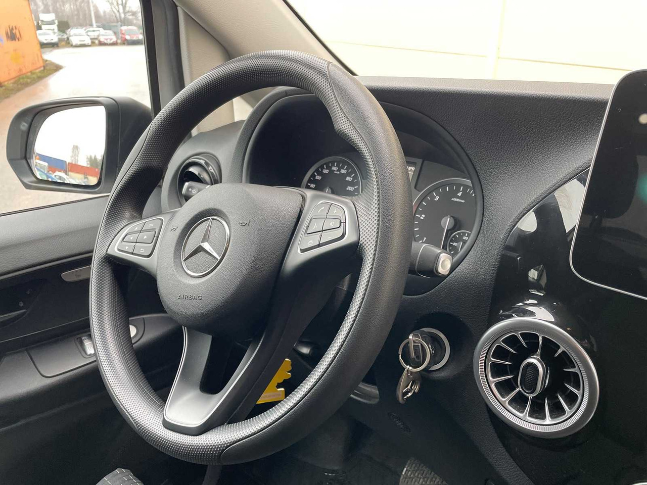 MERCEDES-BENZ - VITO 119CDI - LIGHT COMMERCIAL VAN - Komercinis automobilis: foto 5 MERCEDES-BENZ - VITO 119CDI - LIGHT COMMERCIAL VAN - Komercinis automobilis: foto 5