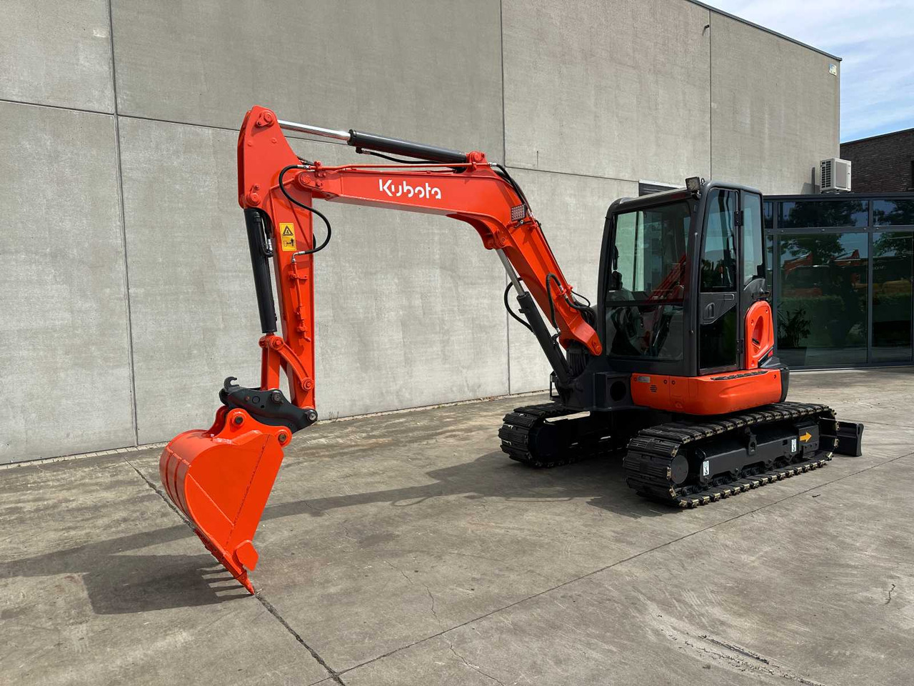 Kubota KX155-5 - Vikšrinis ekskavatorius: foto 1 Kubota KX155-5 - Vikšrinis ekskavatorius: foto 1