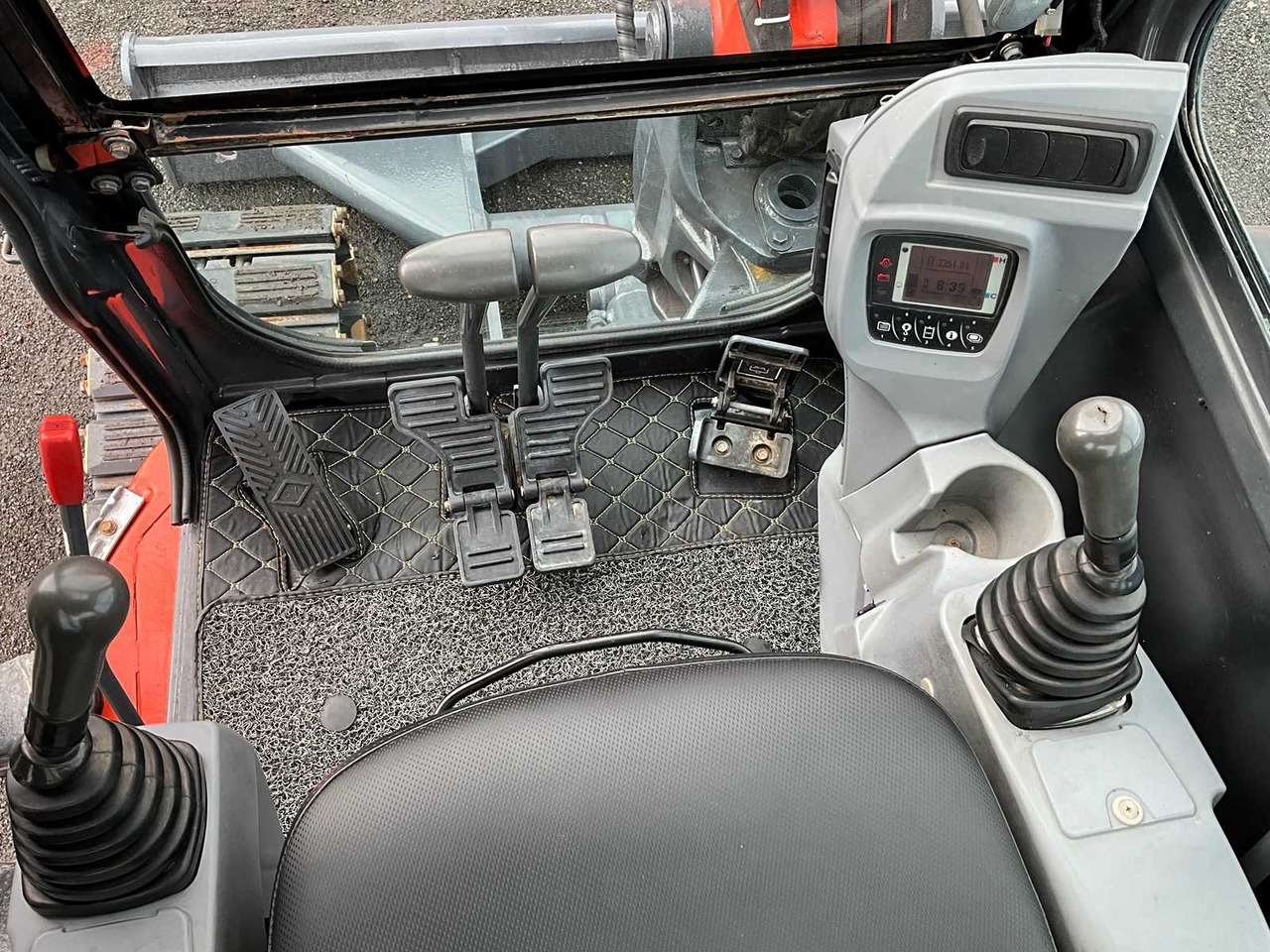 Vikšrinis ekskavatorius Kubota KX163-5: foto 20