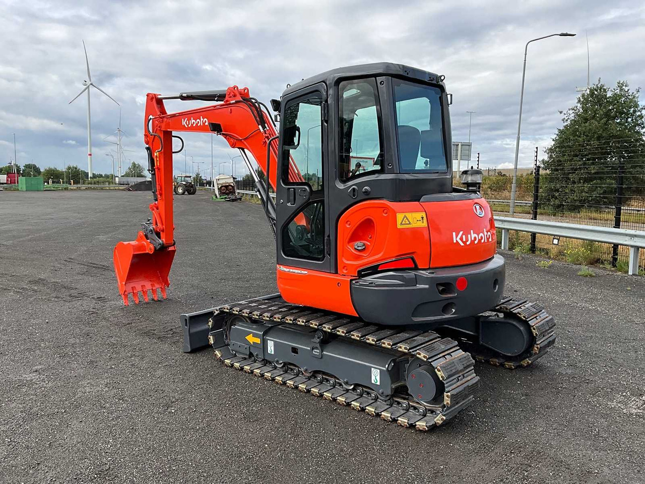 Kubota KX163-5 - Vikšrinis ekskavatorius: foto 3 Kubota KX163-5 - Vikšrinis ekskavatorius: foto 3