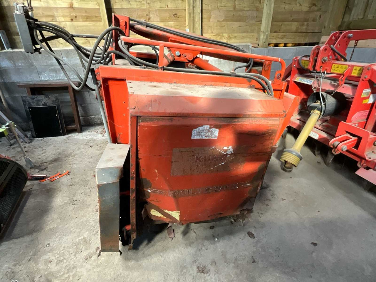 Kuhn Polycrok - Gyvulininkystės įranga: foto 2 Kuhn Polycrok - Gyvulininkystės įranga: foto 2