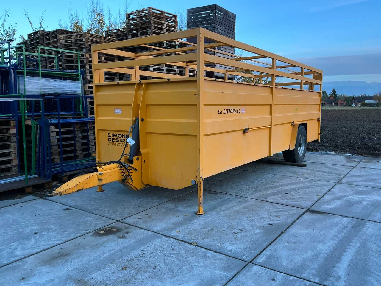 La Littorale BE7 - Gyvulių pervežimo priekaba: foto 1 La Littorale BE7 - Gyvulių pervežimo priekaba: foto 1