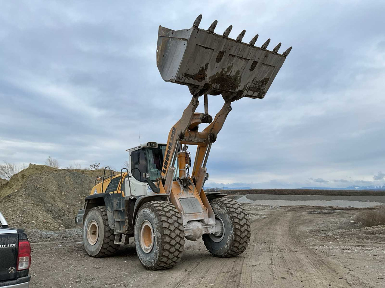 Liebherr L576 - Ratinis krautuvas: foto 1 Liebherr L576 - Ratinis krautuvas: foto 1