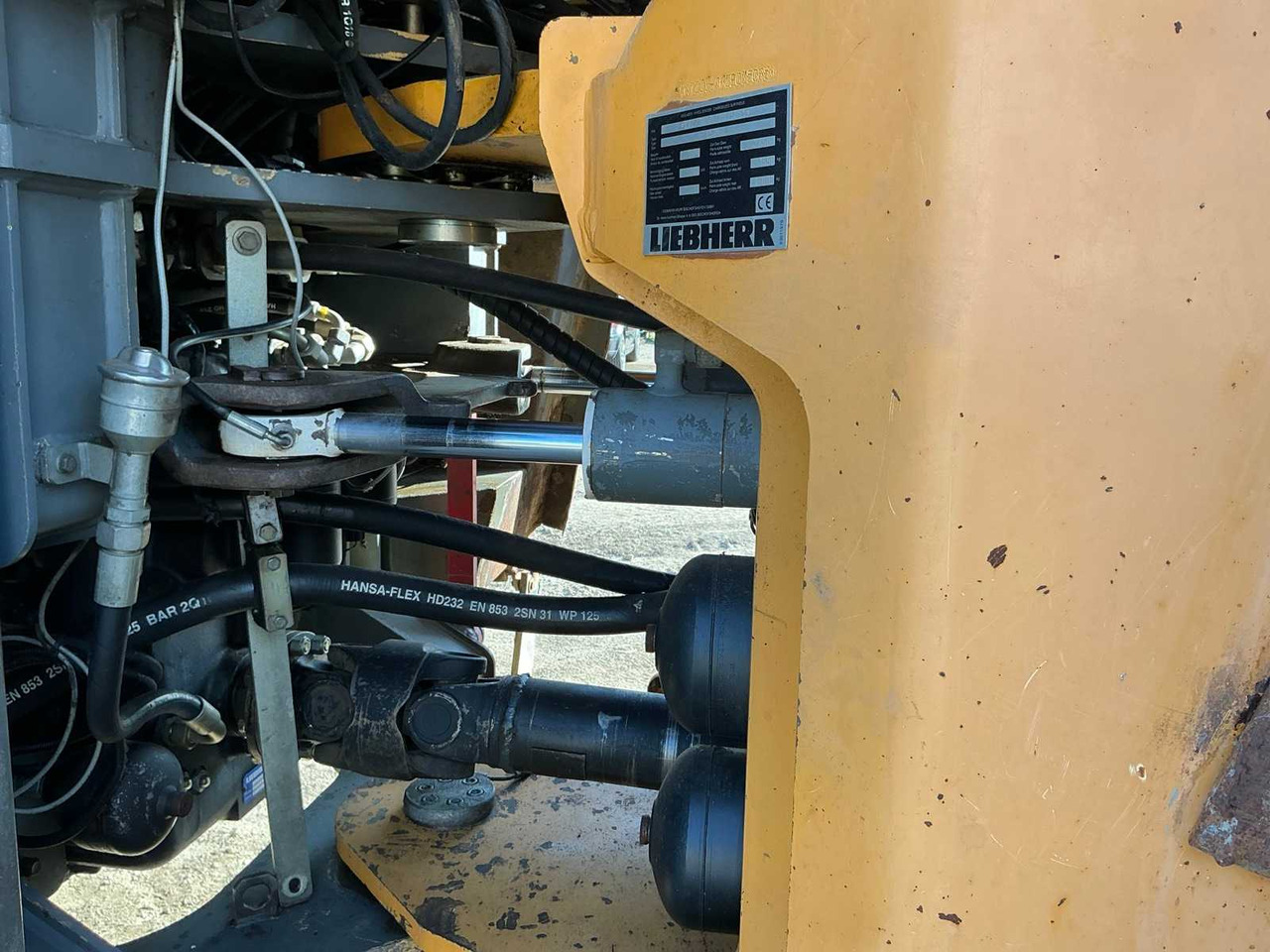 Ratinis krautuvas Liebherr L576: foto 29