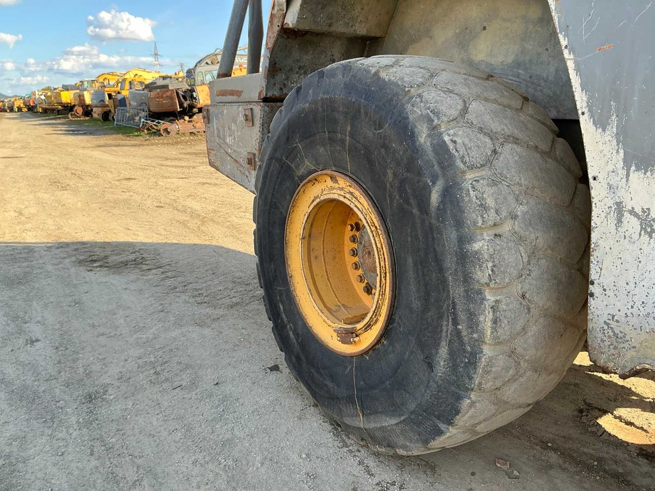 Ratinis krautuvas Liebherr L576: foto 27