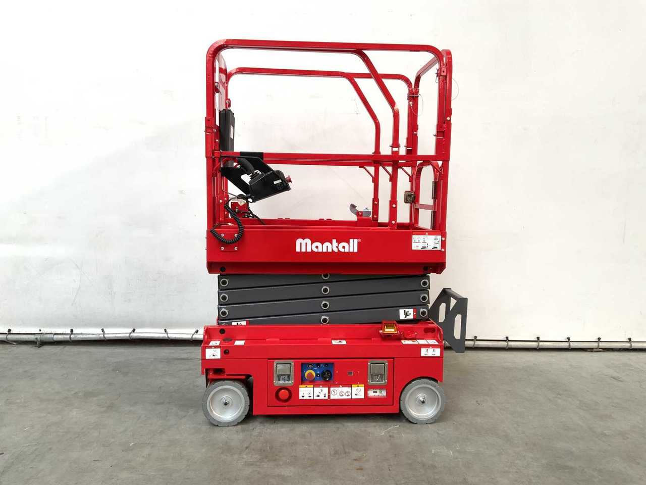 MANTALL XE-60 MINI - SCISSOR LIFT AERIAL PLATFORM 6.4M 2024 - Kėlimo platforma: foto 1 MANTALL XE-60 MINI - SCISSOR LIFT AERIAL PLATFORM 6.4M 2024 - Kėlimo platforma: foto 1