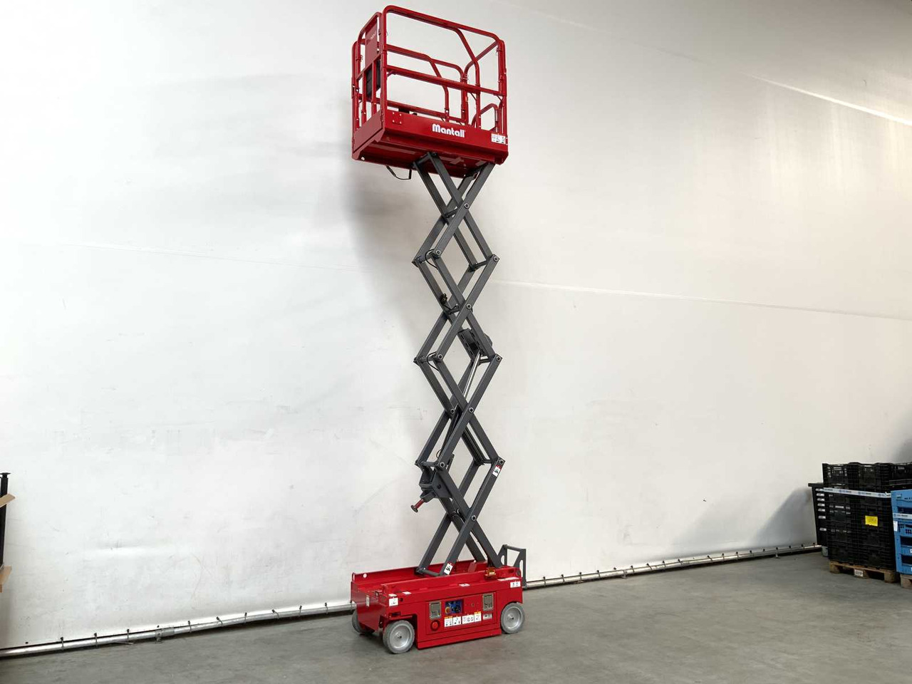 MANTALL XE-60 MINI - SCISSOR LIFT AERIAL PLATFORM 6.4M 2024 - Kėlimo platforma: foto 3 MANTALL XE-60 MINI - SCISSOR LIFT AERIAL PLATFORM 6.4M 2024 - Kėlimo platforma: foto 3