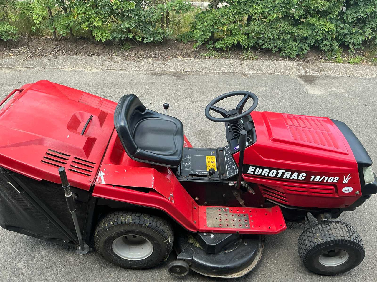 MTD Eurotrac 18/102 - Vejapjovė: foto 4 MTD Eurotrac 18/102 - Vejapjovė: foto 4