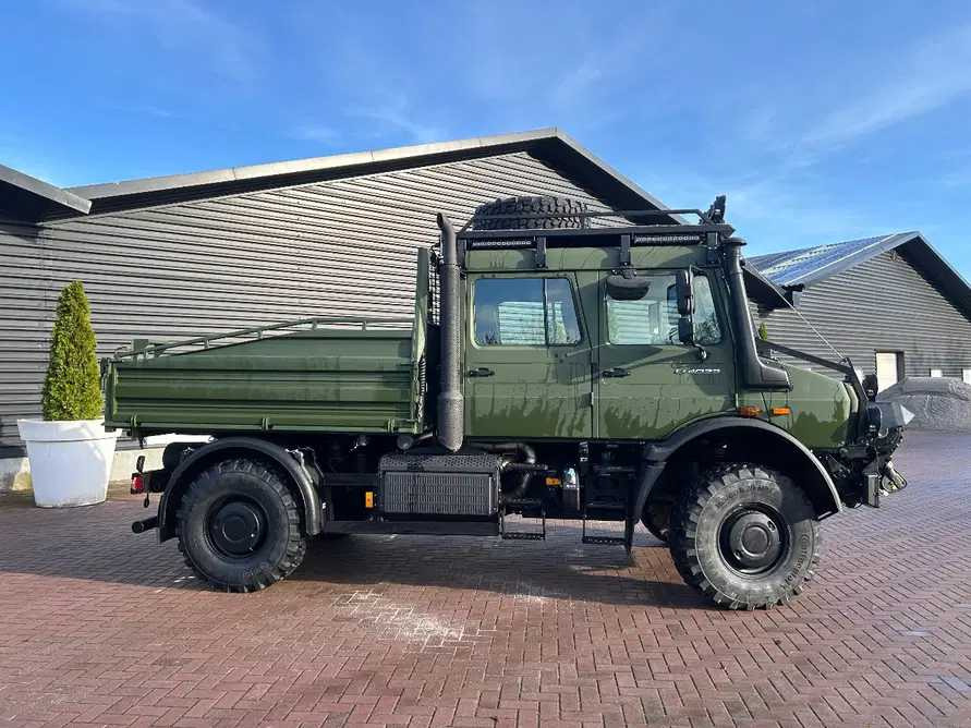 Mercedes-benz Unimog u 4023 dubbel cabine 9049 km - Traktorius: foto 3 Mercedes-benz Unimog u 4023 dubbel cabine 9049 km - Traktorius: foto 3