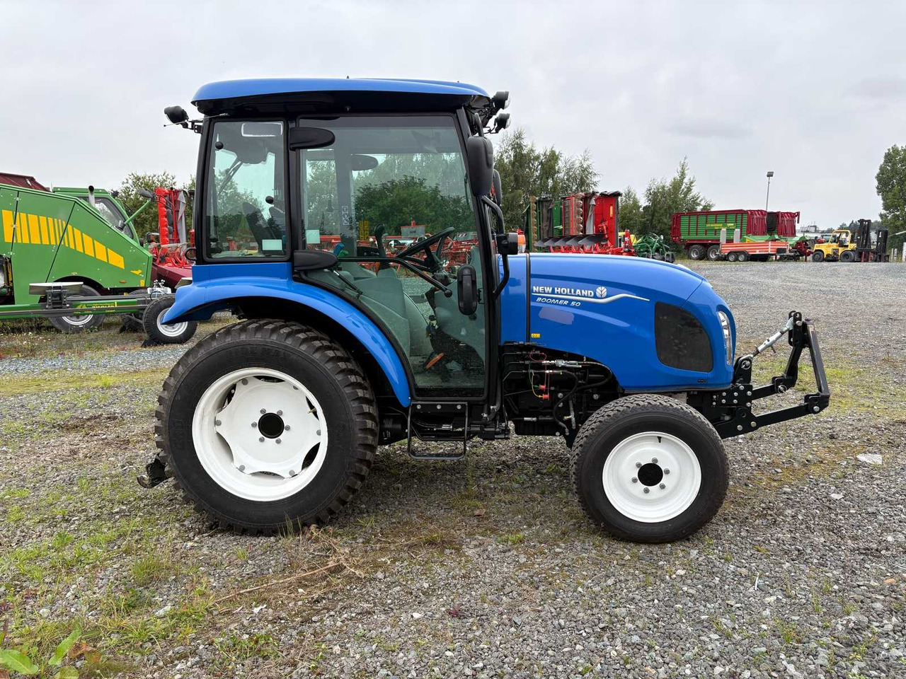 New Holland Boomer 50 - Mini traktorius: foto 5 New Holland Boomer 50 - Mini traktorius: foto 5