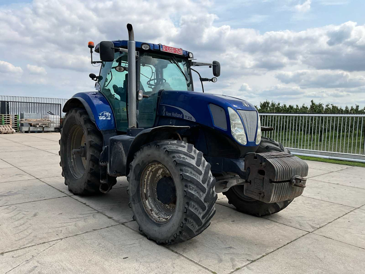 New Holland T7-235 - Traktorius: foto 3 New Holland T7-235 - Traktorius: foto 3