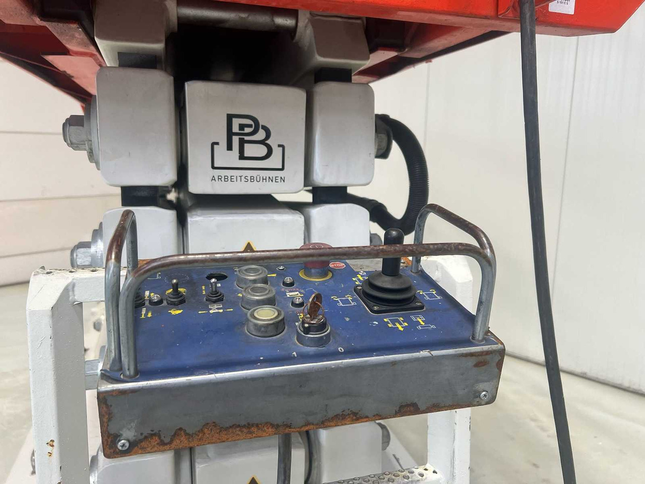 PB - S171-16 E - AERIAL PLATFORM BUILT IN 2015 WITH WORKING HEIGHT 17.3M - Kėlimo platforma: foto 3 PB - S171-16 E - AERIAL PLATFORM BUILT IN 2015 WITH WORKING HEIGHT 17.3M - Kėlimo platforma: foto 3