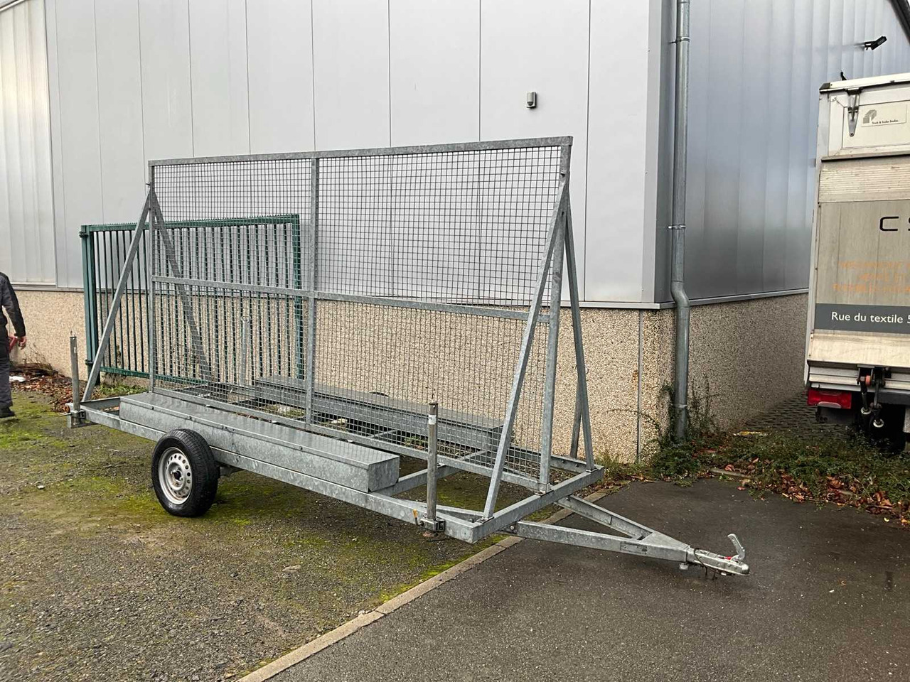 TRAILER - Priekaba: foto 1 TRAILER - Priekaba: foto 1