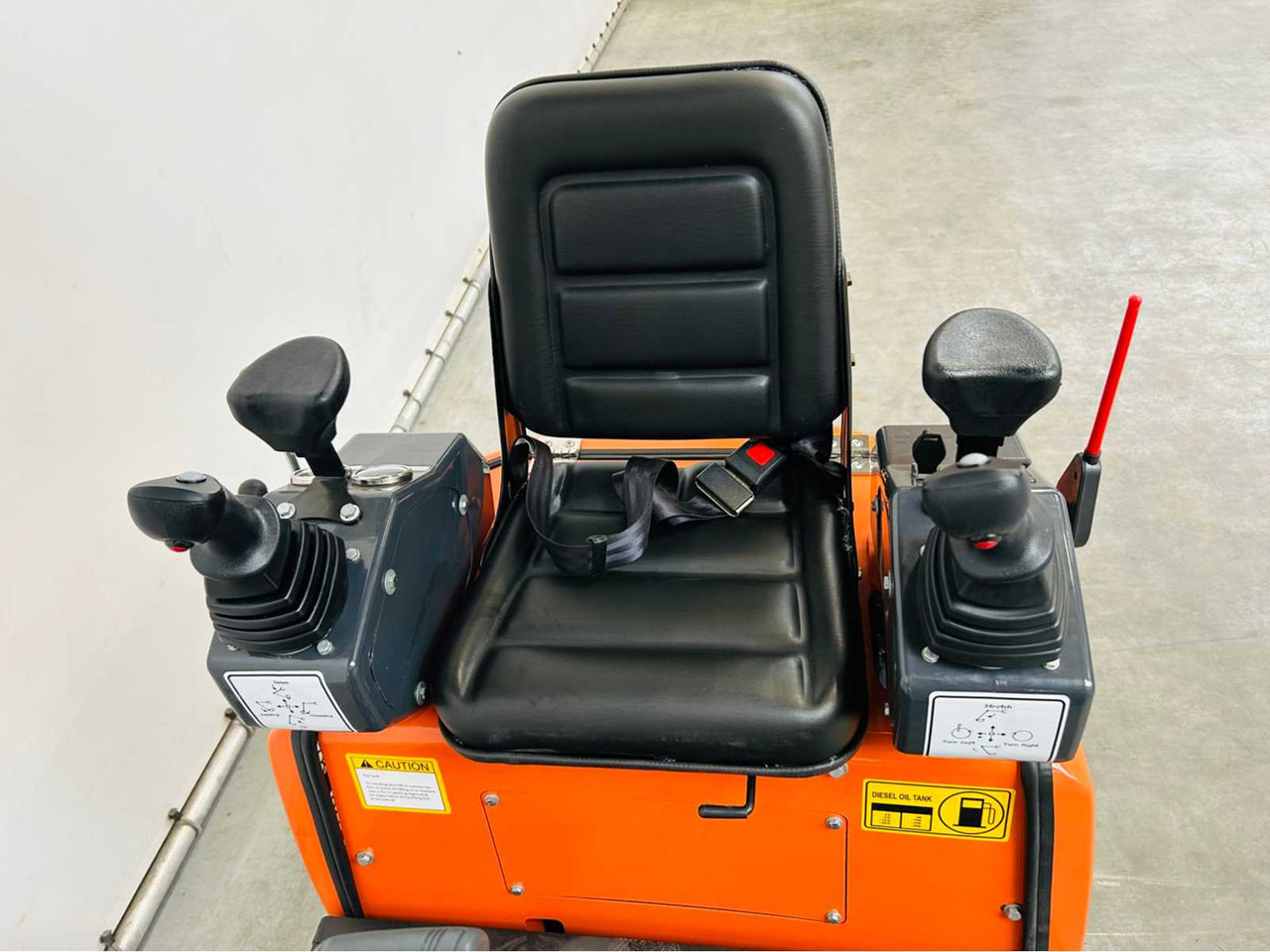 RTE - 2025 - CRE112 - MINI EXCAVATOR 1120KG - Mini ekskavatorius: foto 5 RTE - 2025 - CRE112 - MINI EXCAVATOR 1120KG - Mini ekskavatorius: foto 5