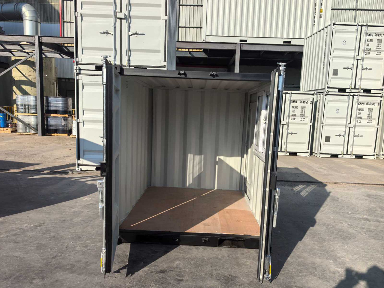 Rhino-cross-containers 8ft - Jūrinis konteineris: foto 3 Rhino-cross-containers 8ft - Jūrinis konteineris: foto 3
