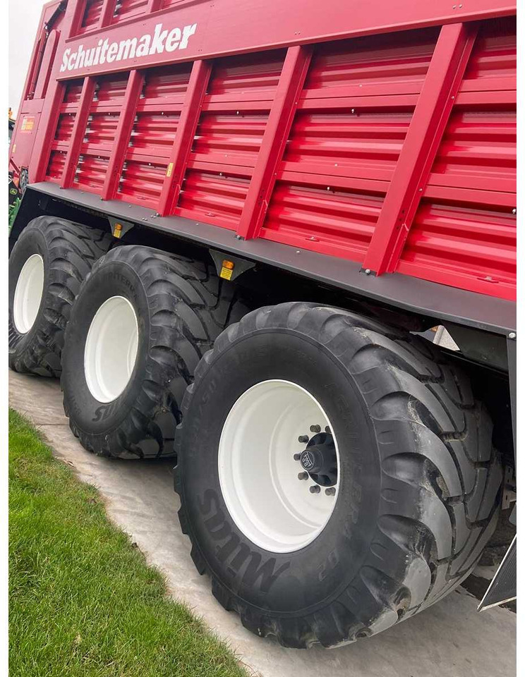 Schuitemaker Rapido 8400W Plus - Pašarų tvarkymo technika: foto 2 Schuitemaker Rapido 8400W Plus - Pašarų tvarkymo technika: foto 2