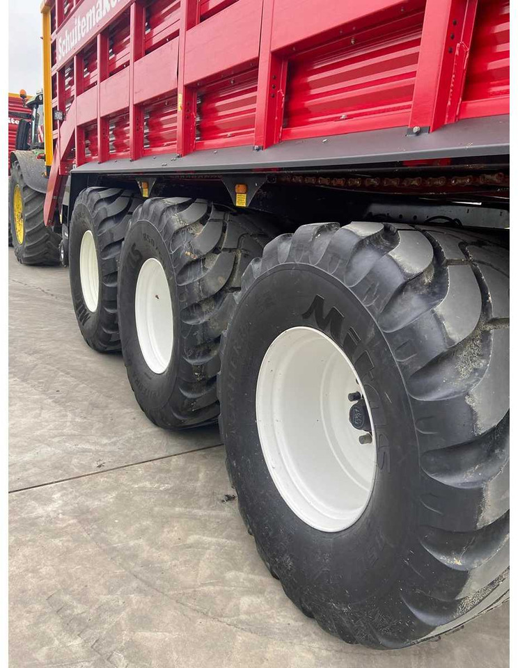 Schuitemaker Rapido 8400W Plus - Pašarų tvarkymo technika: foto 5 Schuitemaker Rapido 8400W Plus - Pašarų tvarkymo technika: foto 5