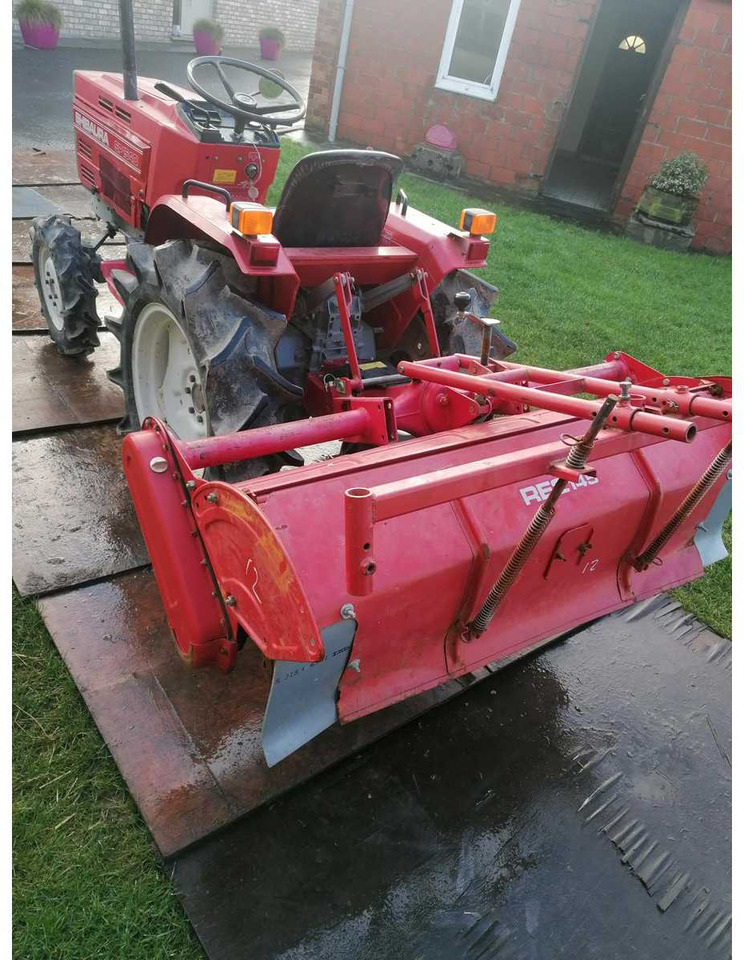 Shibaura SP1540 - Mini traktorius: foto 5 Shibaura SP1540 - Mini traktorius: foto 5