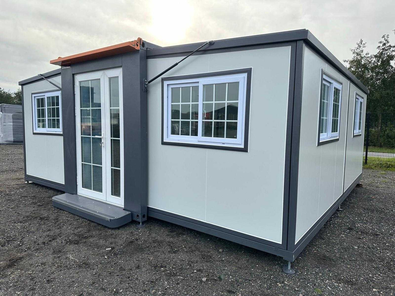 Stahlworks Compleet deluxe 19ft x 20ft - Buitinis konteineris: foto 1 Stahlworks Compleet deluxe 19ft x 20ft - Buitinis konteineris: foto 1