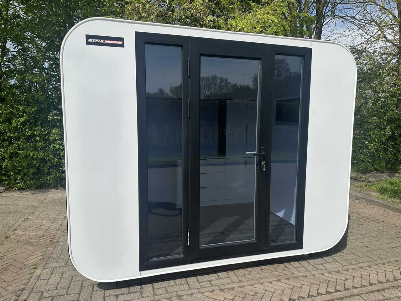 Stahlworks Eco 3000 Wit - Buitinis konteineris: foto 1 Stahlworks Eco 3000 Wit - Buitinis konteineris: foto 1