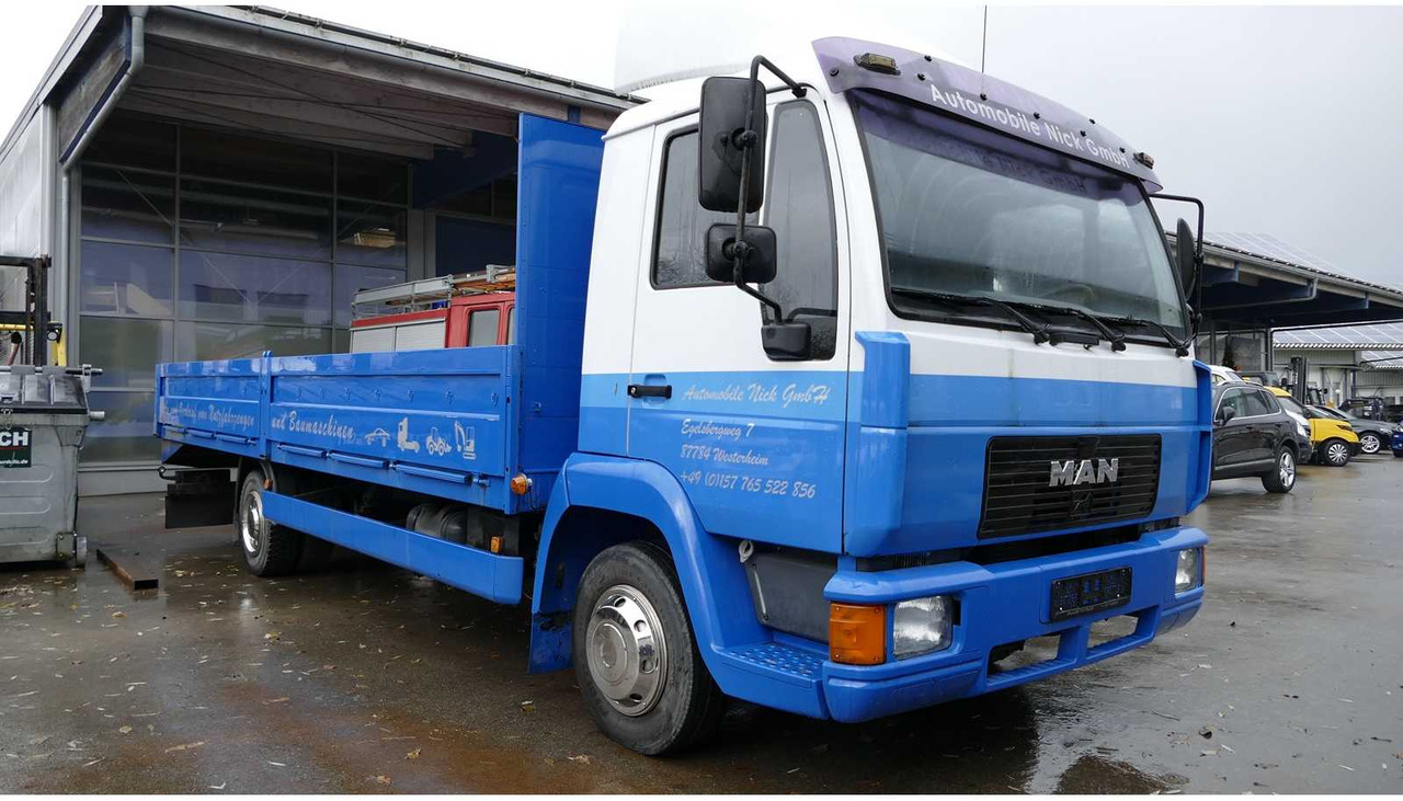 MAN - L 2000 TOW TRUCK - FLATBED - MACHINE TRANSPORTER - 1999 - TRUCKS - Sunkvežimis: foto 2 MAN - L 2000 TOW TRUCK - FLATBED - MACHINE TRANSPORTER - 1999 - TRUCKS - Sunkvežimis: foto 2