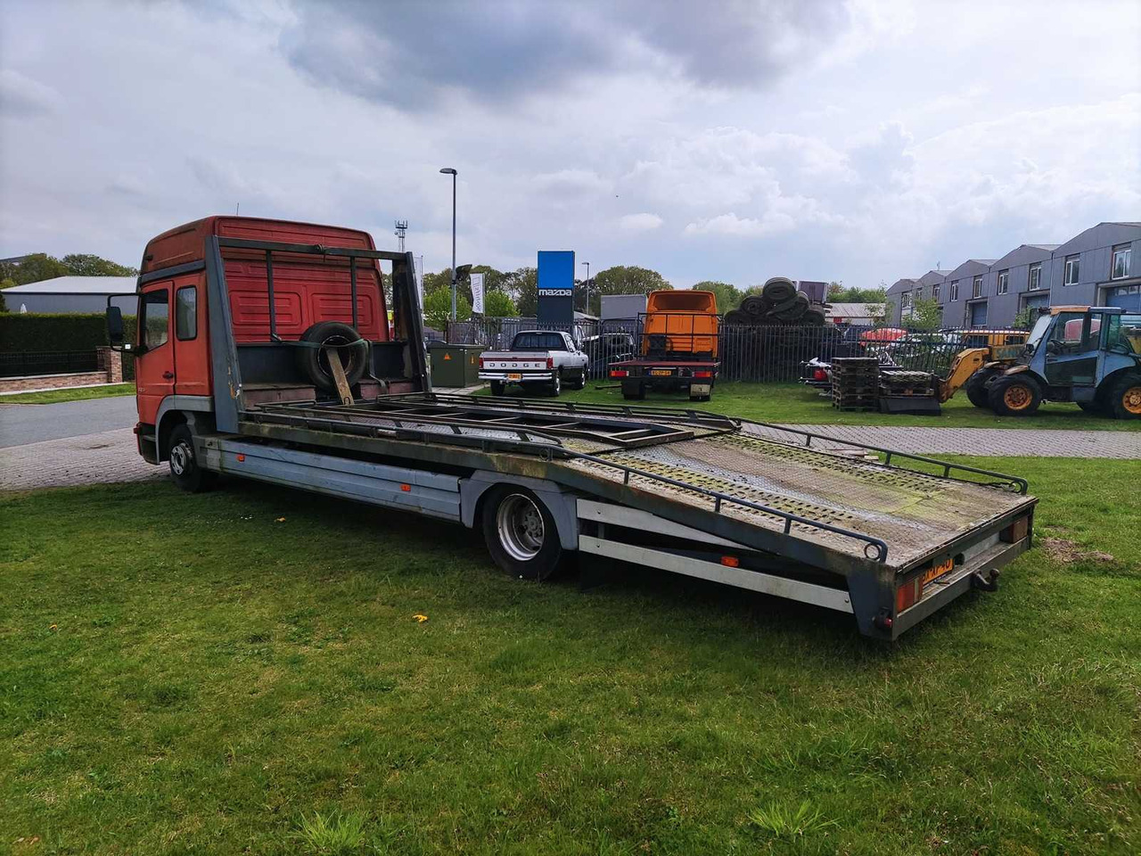 MERCEDES-BENZ - 1999 - TRUCK - Sunkvežimis: foto 3 MERCEDES-BENZ - 1999 - TRUCK - Sunkvežimis: foto 3