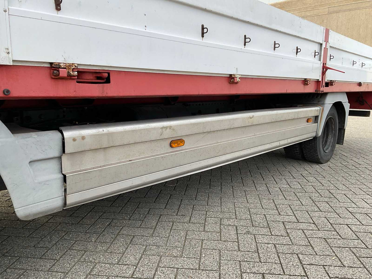 Sunkvežimis MERCEDES-BENZ TRUCK: foto 15