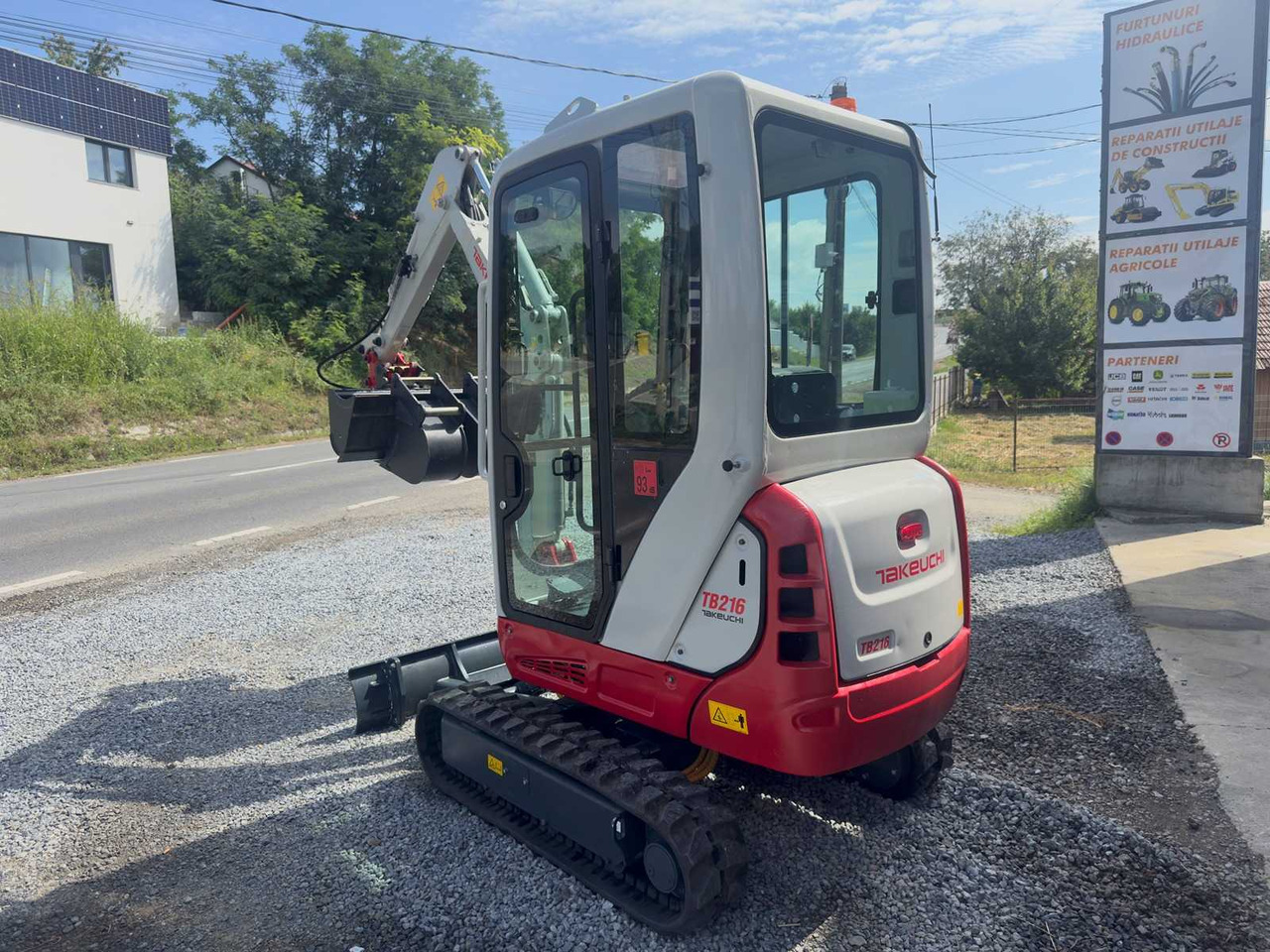 Takeuchi TB 216 - Mini ekskavatorius: foto 2 Takeuchi TB 216 - Mini ekskavatorius: foto 2