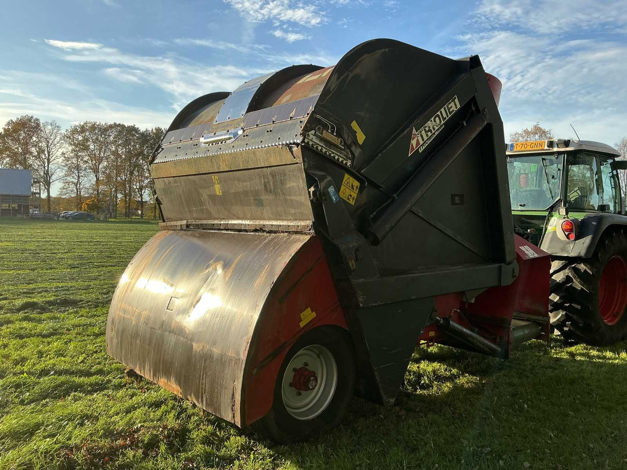 Trioliet Triomix 1200 - Pašarų maišytuvas: foto 4 Trioliet Triomix 1200 - Pašarų maišytuvas: foto 4