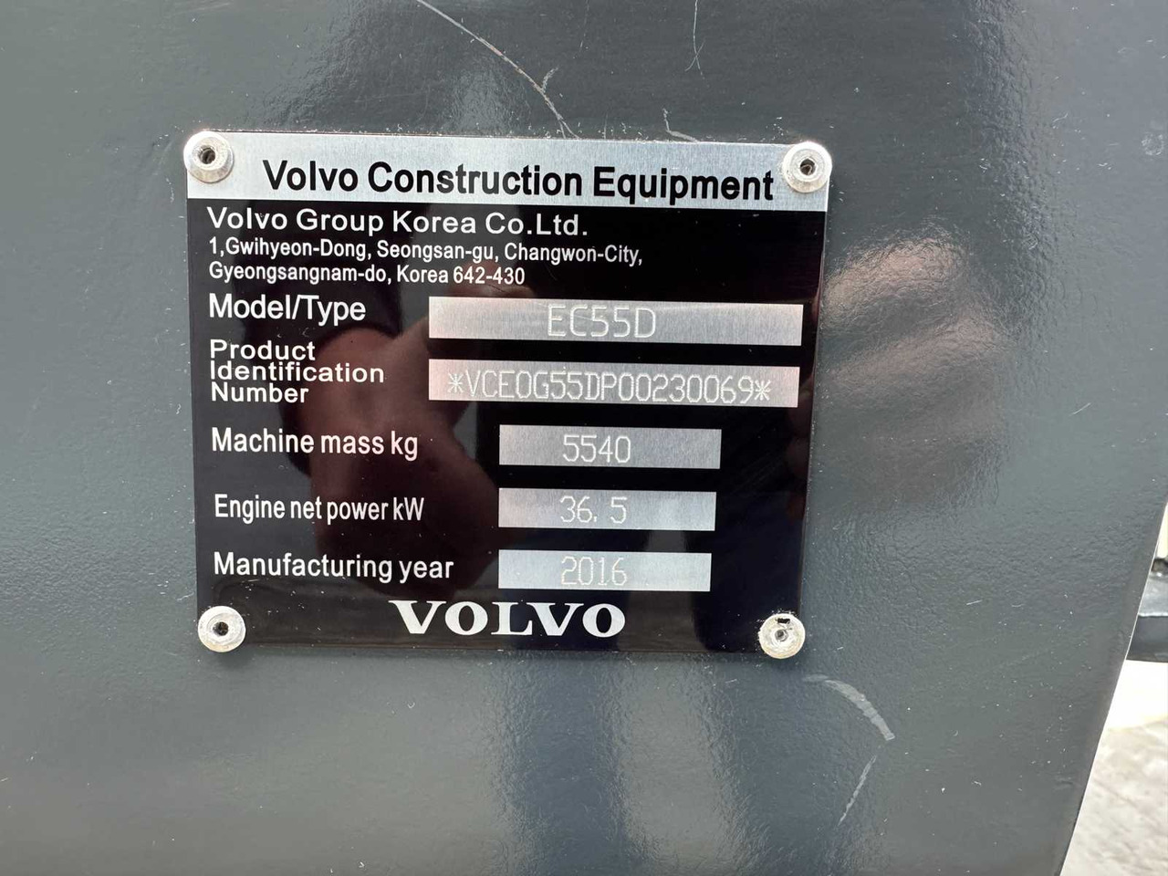 Vikšrinis ekskavatorius VOLVO EC55D: foto 46