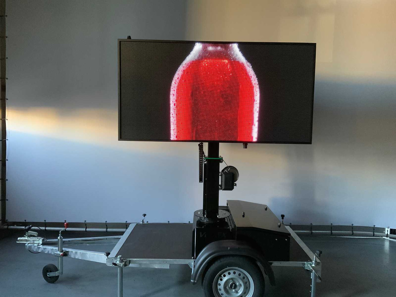 Statybinė įranga, Priekaba Viplex tekstkar P8 ledscherm op aanhangwagen: foto 33