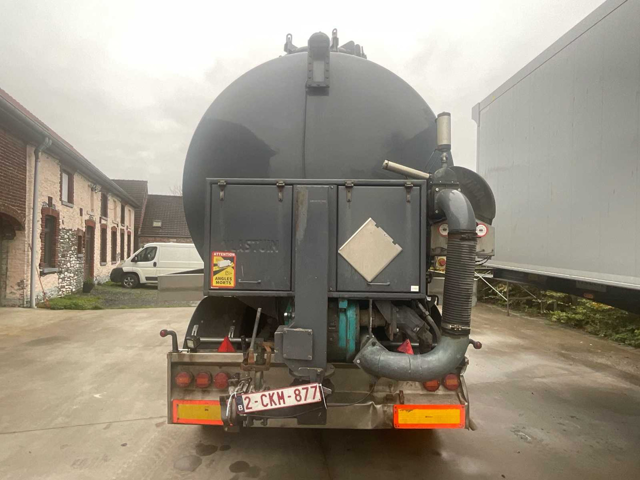 Vlastuin FV 2006 - Srutovežis: foto 4 Vlastuin FV 2006 - Srutovežis: foto 4