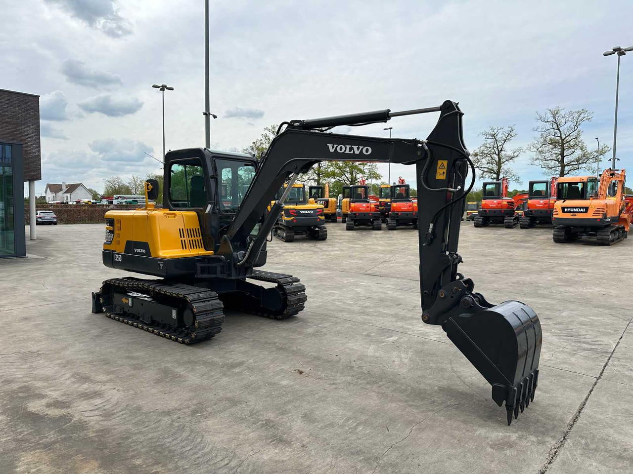 Volvo EC55D - Vikšrinis ekskavatorius: foto 3 Volvo EC55D - Vikšrinis ekskavatorius: foto 3