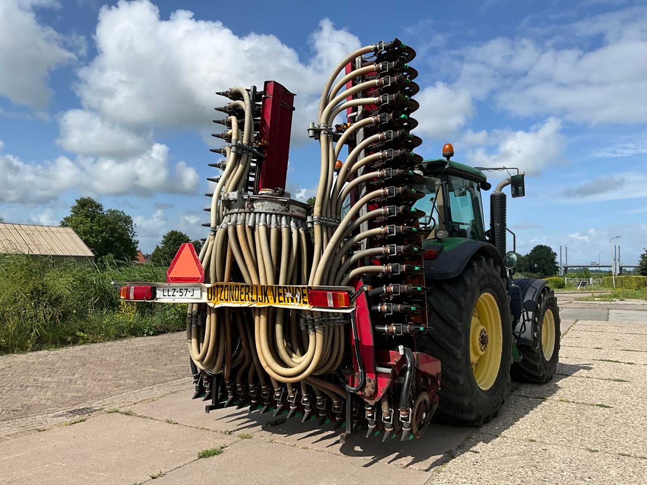 Vredo ZB3-8448 - Tręšimo technika: foto 1 Vredo ZB3-8448 - Tręšimo technika: foto 1