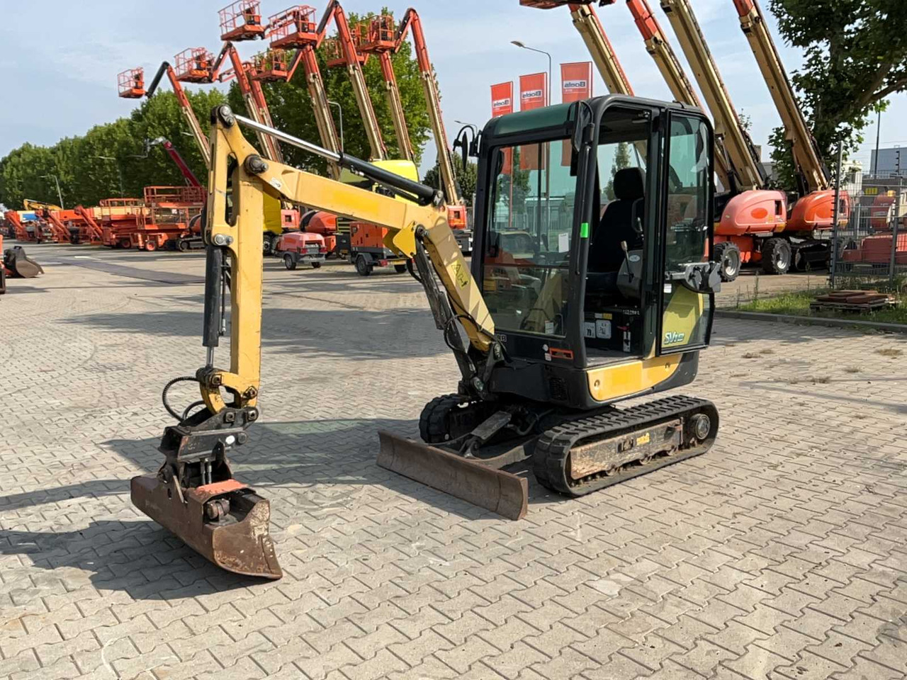 Yanmar SV18 CREX - Vikšrinis ekskavatorius: foto 1 Yanmar SV18 CREX - Vikšrinis ekskavatorius: foto 1