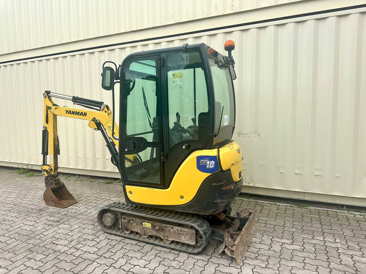 Yanmar SV18 - Mini ekskavatorius: foto 4 Yanmar SV18 - Mini ekskavatorius: foto 4