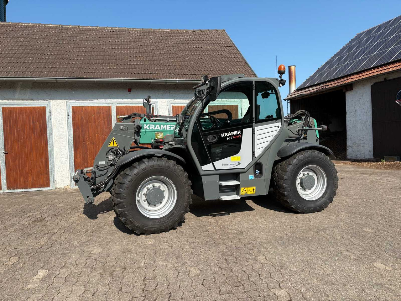 Kramer KT447 - Žemės ūkio technika: foto 1 Kramer KT447 - Žemės ūkio technika: foto 1