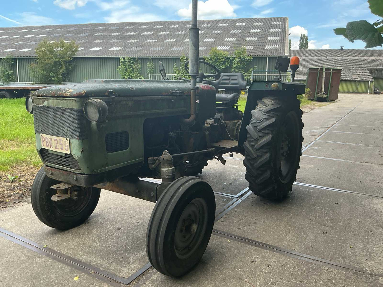 Zetor 4712 - Traktorius: foto 1 Zetor 4712 - Traktorius: foto 1
