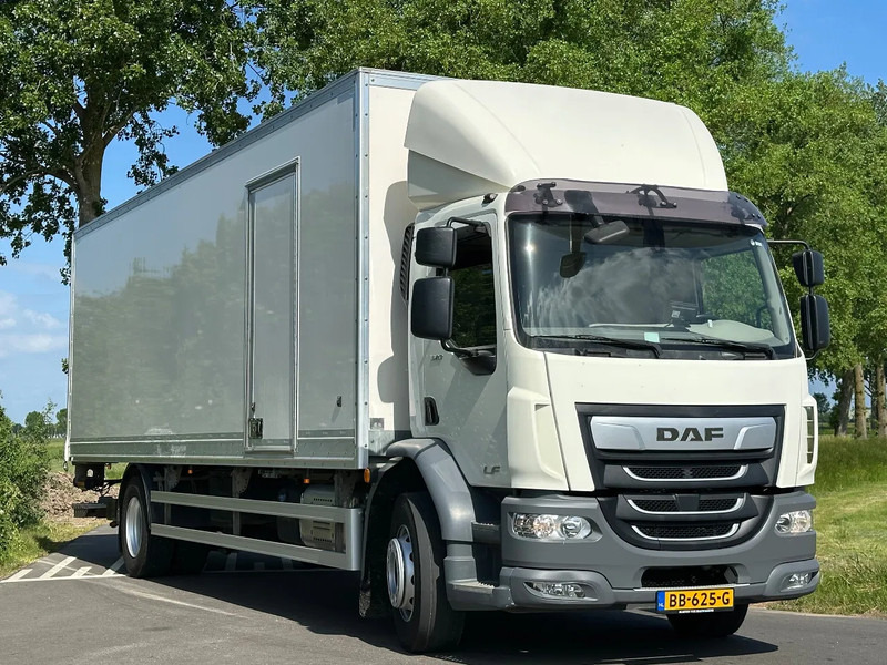 DAF CF 320 LF320.19 EURO6. 830x248x260 - Furgonas sunkvežimis: foto 2 DAF CF 320 LF320.19 EURO6. 830x248x260 - Furgonas sunkvežimis: foto 2