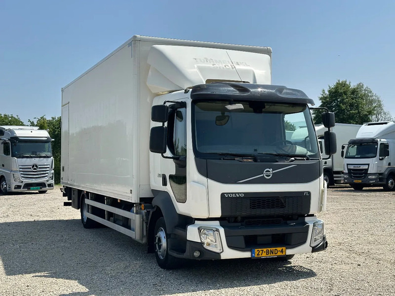 Furgonas sunkvežimis Volvo FL: foto 1