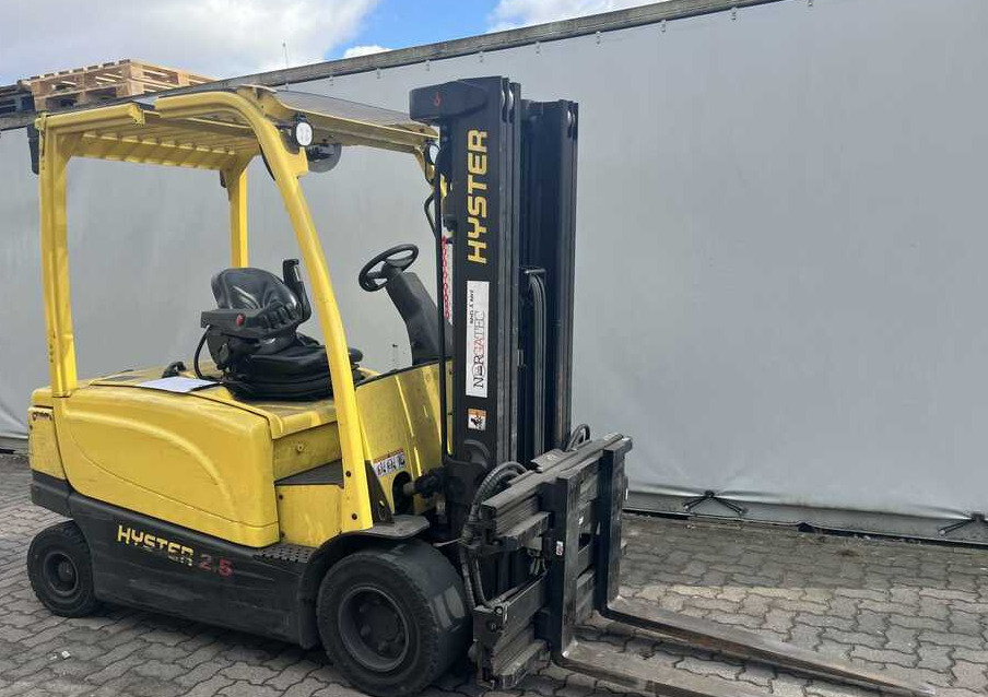 Hyster J2.5XN - Elektrinis krautuvas: foto 1 Hyster J2.5XN - Elektrinis krautuvas: foto 1
