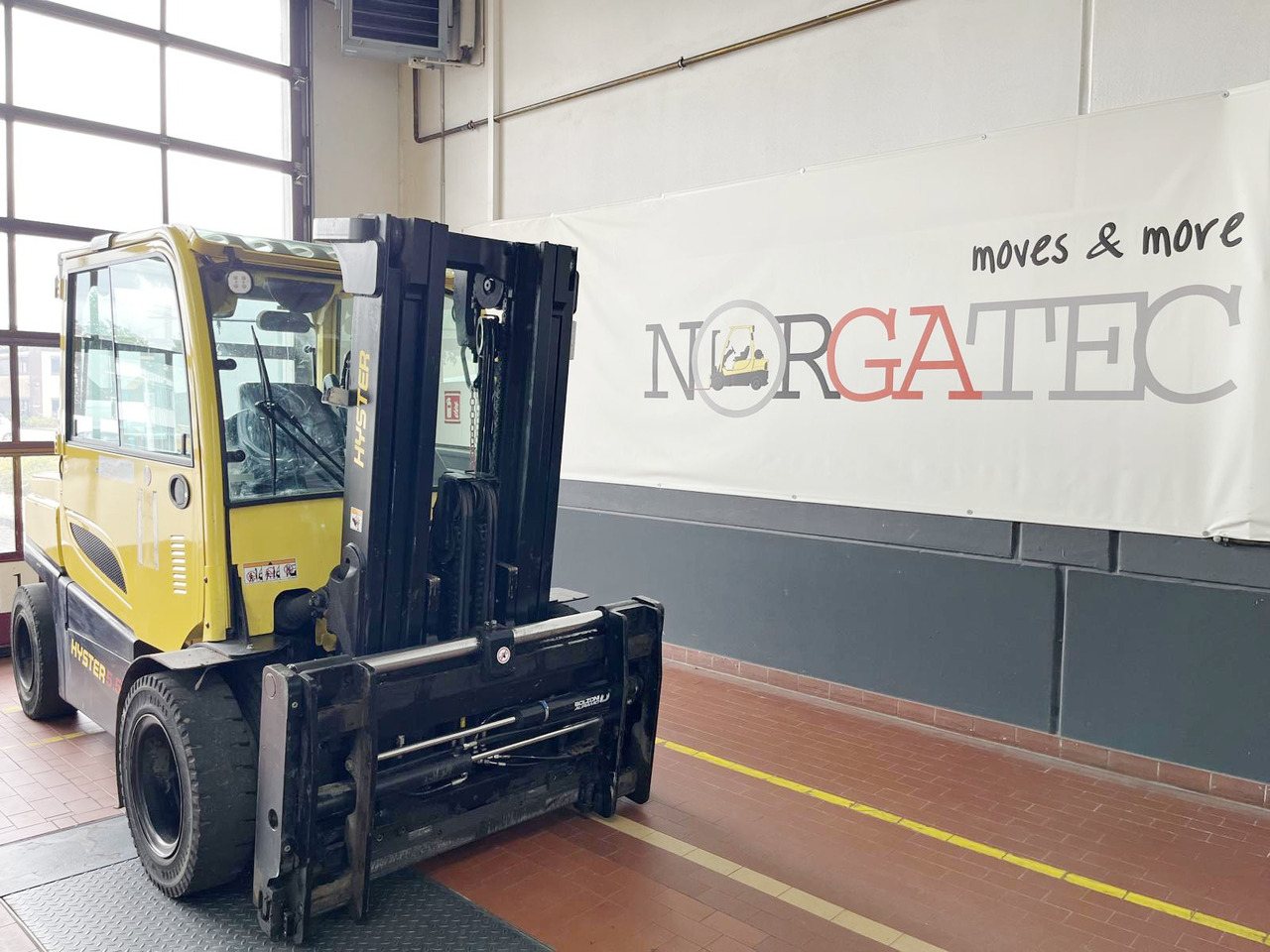 Hyster J5.5XN6 Advance - Elektrinis krautuvas: foto 1 Hyster J5.5XN6 Advance - Elektrinis krautuvas: foto 1