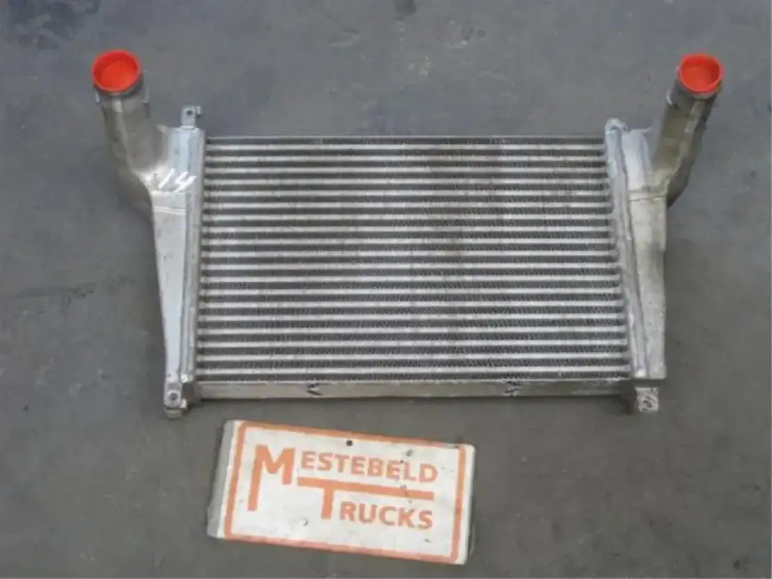 DAF Intercooler LF 45/55 - Aušinimo sistema - Sunkvežimis: foto 1 DAF Intercooler LF 45/55 - Aušinimo sistema - Sunkvežimis: foto 1
